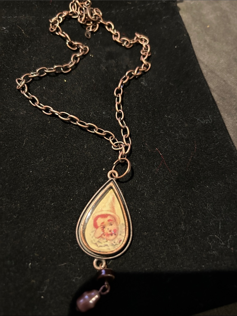 Vintage-Style Teardrop Pendant Necklace in Bronze with Pink Accent